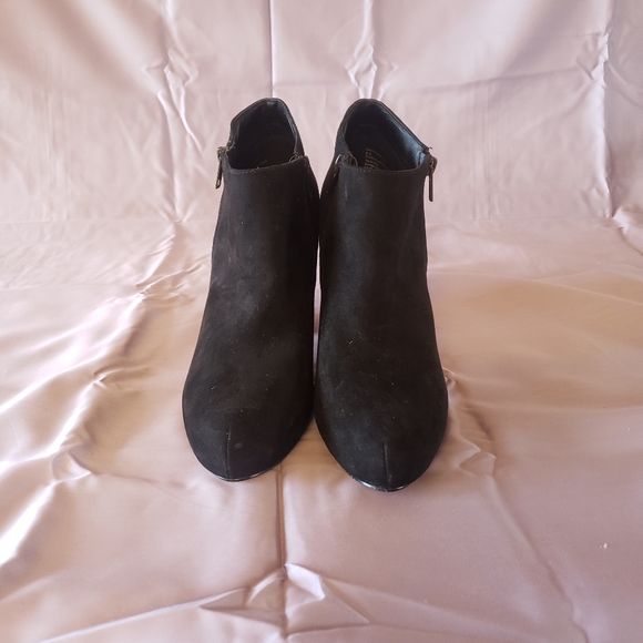 NWOB Madden Girl Party Boots - Picture 2 of 6